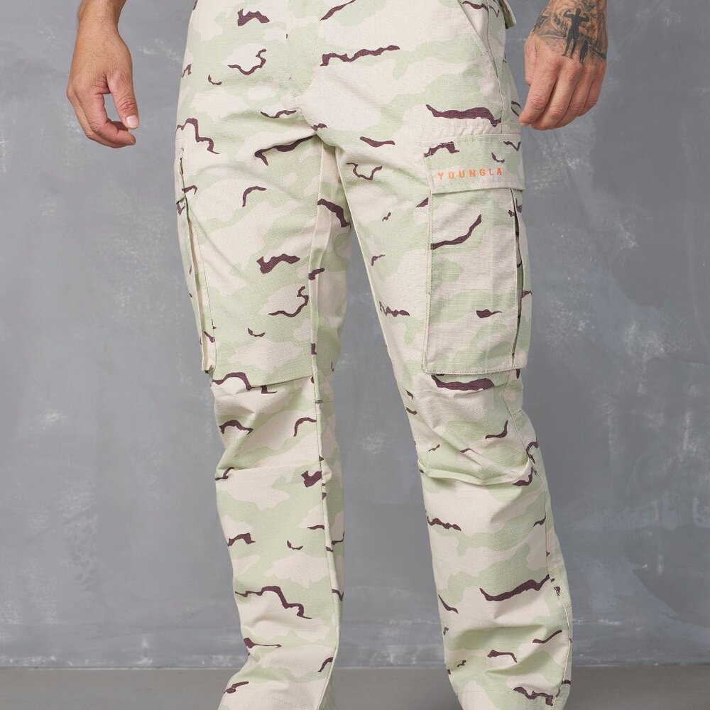 YoungLA 602 - Camo Tactical Cargos Size LargeDesert Camo / Large